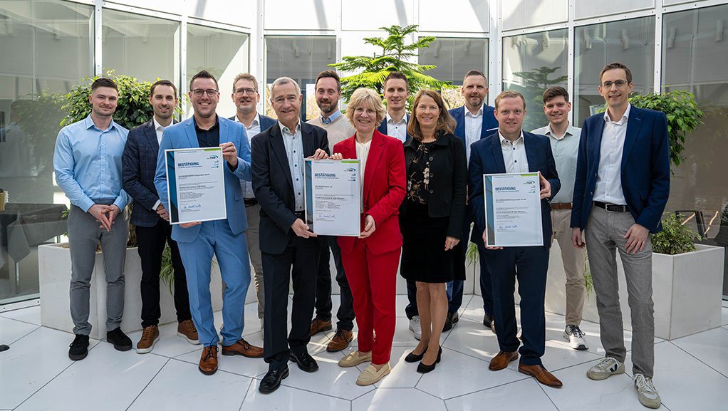 Übergabe TSM-Urkunden