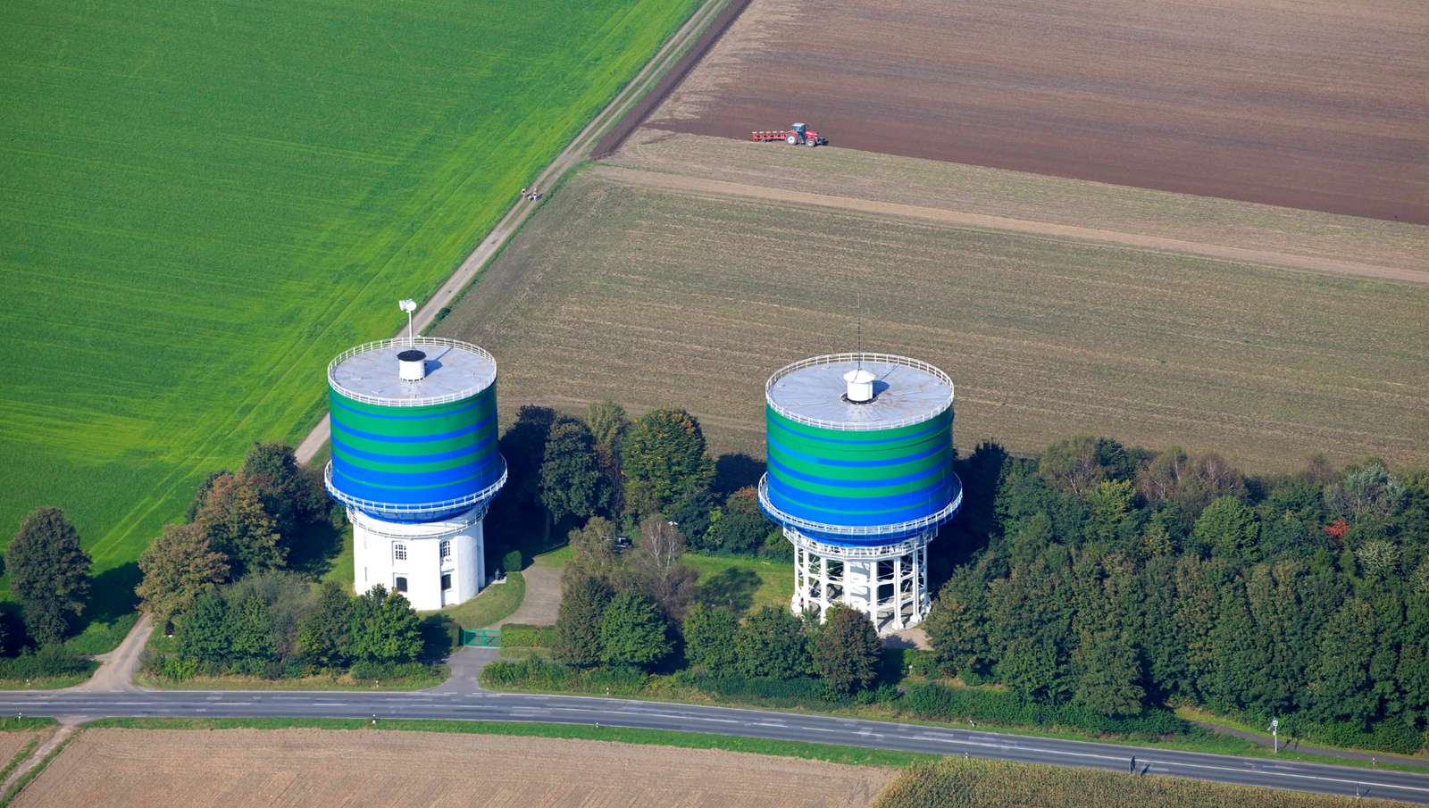 Die Hochbehälter in Recklinghausen aus der Luft.