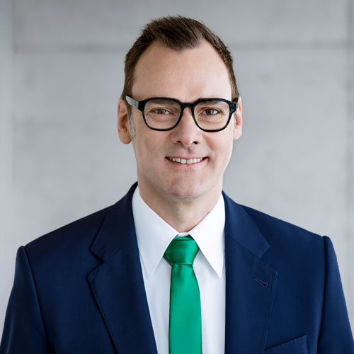 Henning R. Deters, Vorstandsvorsitzender